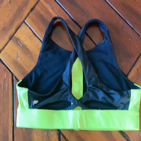 Gymshark Power Hold leggings and matching zippered bra top workout set M - Picture 4 of 8